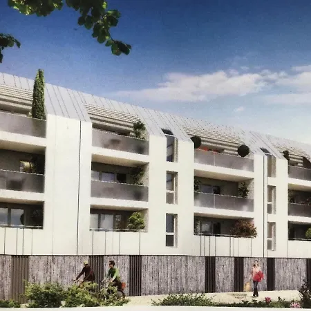 Elegant Avec Loggia & Parking Prive