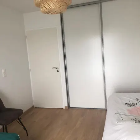 Apartment Elegant Avec Loggia & Parking Prive *