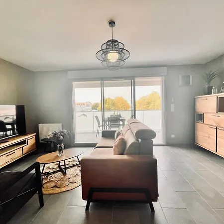 élégant Avec Loggia&parking Privé Appartement *